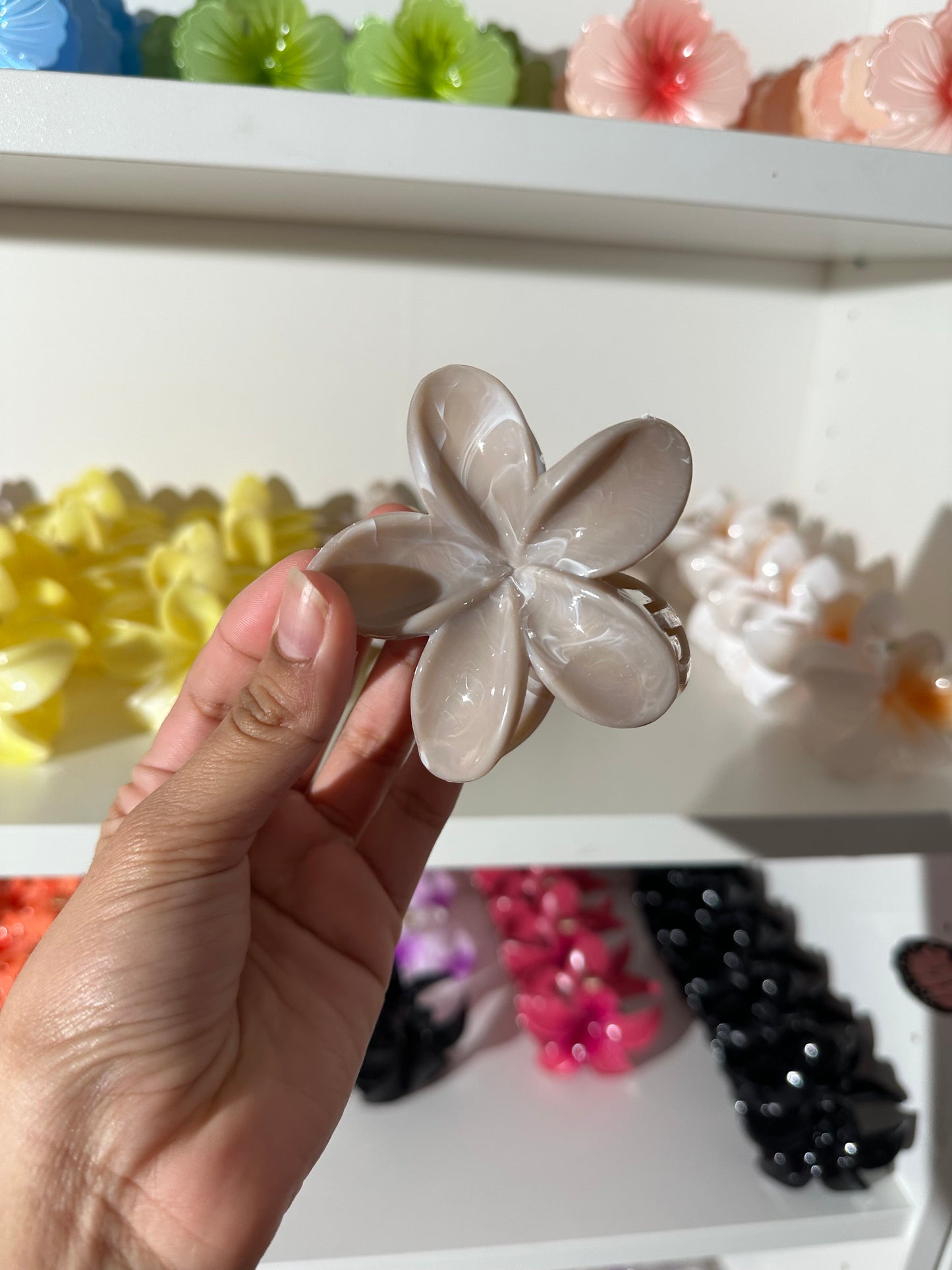 Clip de flor para el cabello