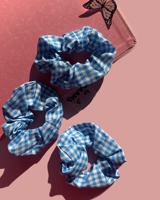 Scrunchies azul de cuadros