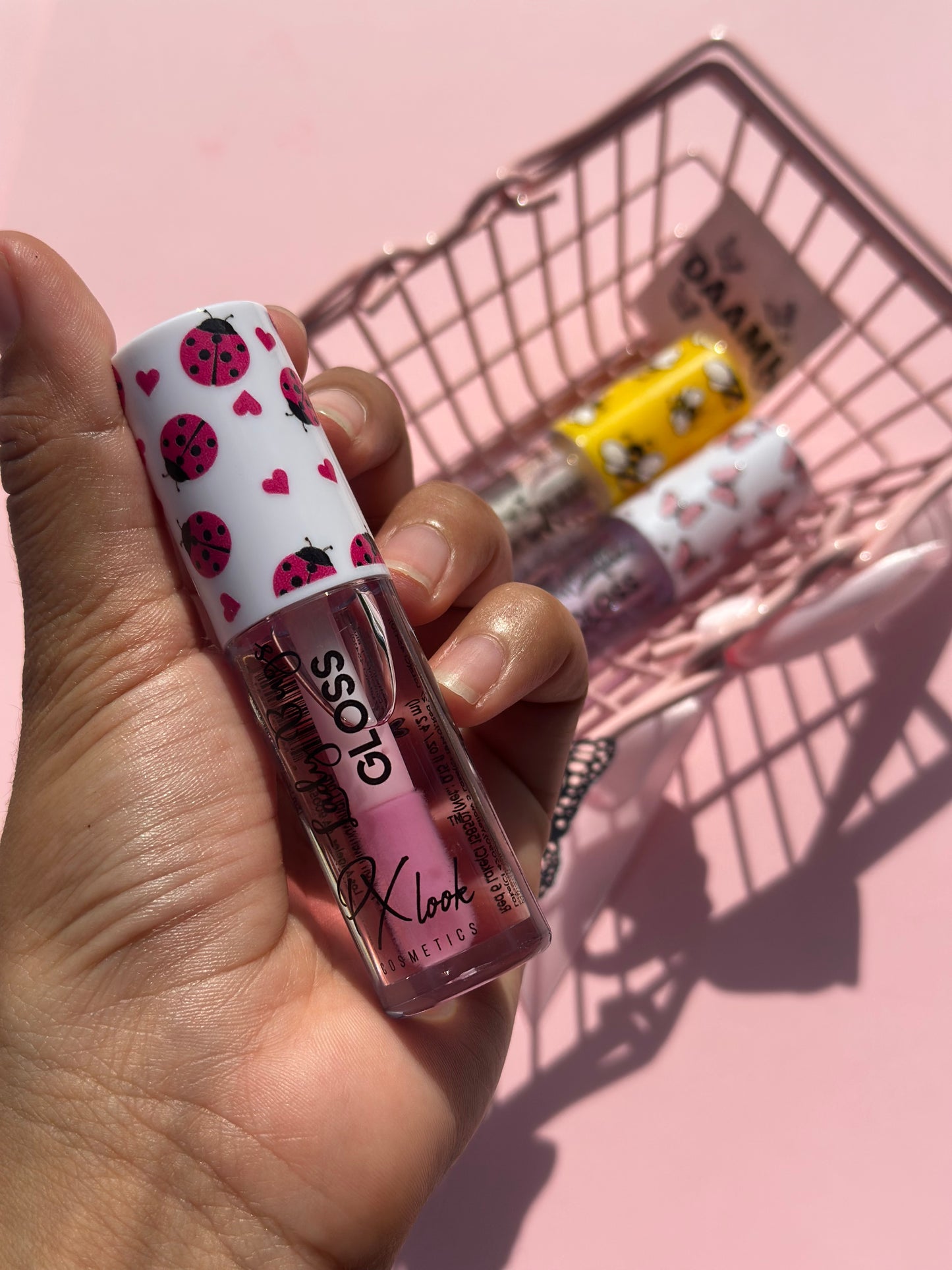 Lip gloss (Aveja, mariquita y mariposa)